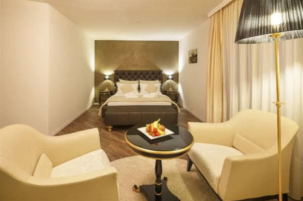 Business Hotel First Feusisberg Kültér fotó
